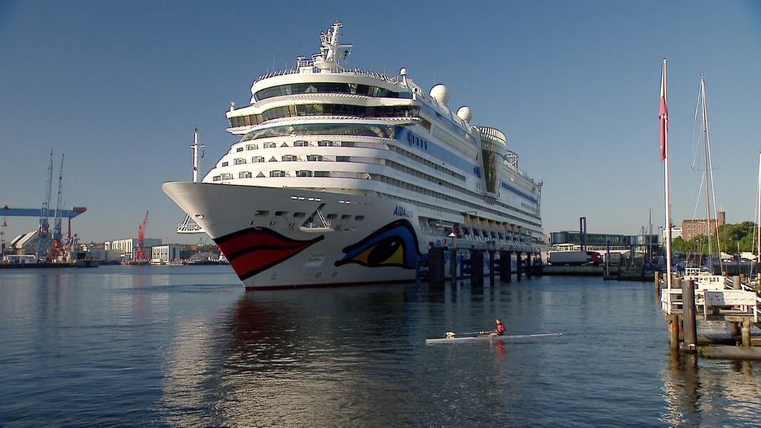 Aida Cruises Startet Kieler Kreuzfahrtsaison Ndr De Nachrichten Schleswig Holstein Coronavirus