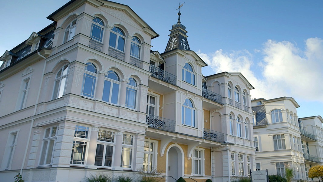 Usedoms „Kaiserbäder“ mit der historischen Bäderarchitektur sind bis heute ein Besuchermagnet.