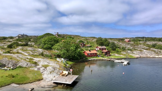 Schweden wie aus dem Bilderbuch: Die Region Halland, südlich von Göteborg, ist in Skandinavien bekannt als "Schwedische Riviera". © NDR/Julian Ringer 