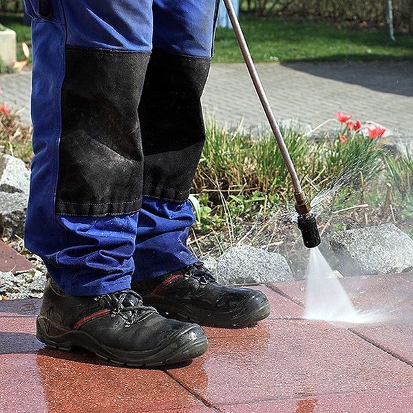 Terrasse Mit Hausmitteln Reinigen Ndr De Ratgeber Verbraucher