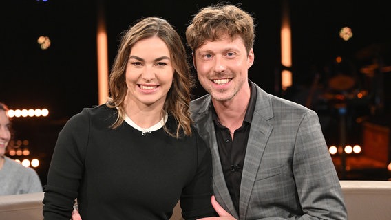 Das Tanz- und Choreographen-Paar Renata und Valentin Lusin ist zu Gast in der NDR Talk Show am 7. Februar 2025. © NDR Fernsehen/Uwe Ernst Foto: Uwe Ernst