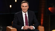 David McAllister, niedersächsischer Ministerpräsident a. D. und Europa-Parlamentarier, ist zu Gast in der "NDR Talk Show Spezial - 75 Jahre Niedersachsen". © Uwe Ernst 