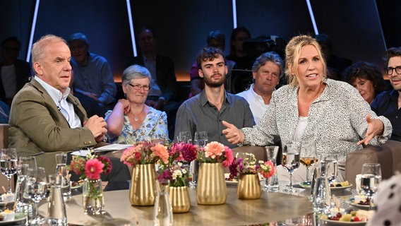 Die Autorin und Kommunikationstrainerin Nicole Staudinger ist zu Gast in der NDR Talk Show am 30. August 2024. © NDR Fernsehen/Uwe Ernst Foto: Uwe Ernst