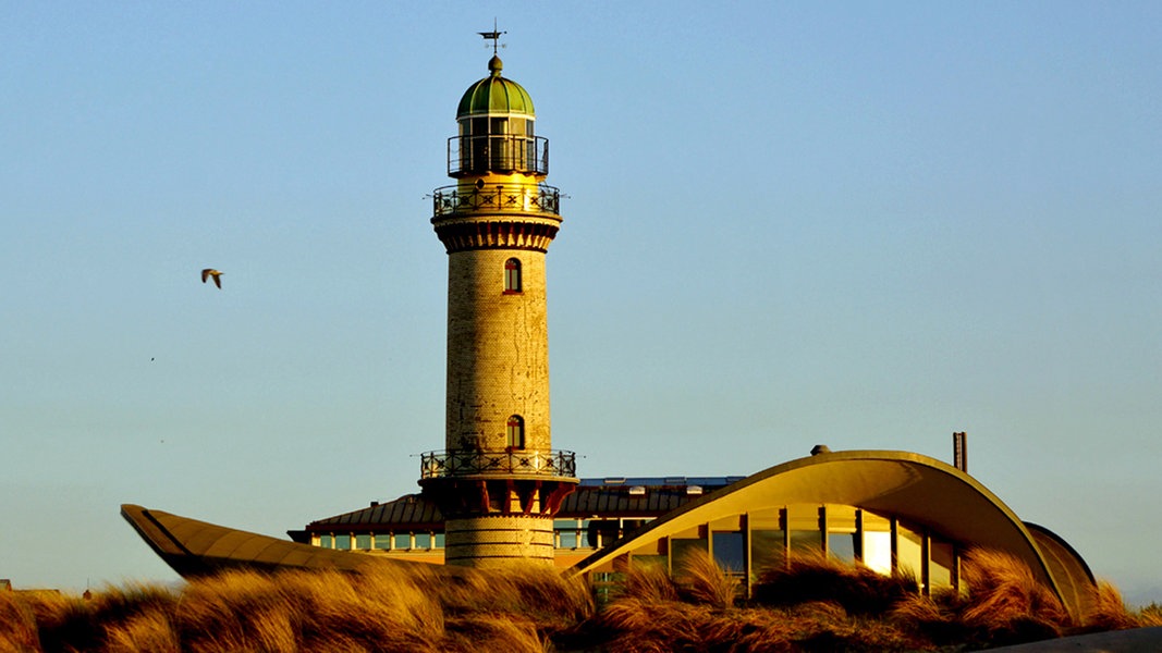 Warnemünde: Erfolgreicher Abschluss der Leuchtturm-Saison