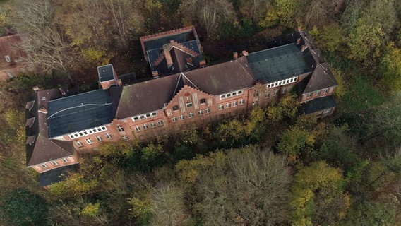 Die frühere Klinik Ost in Flensburg gehört zu den Immobilien der German Property Group  