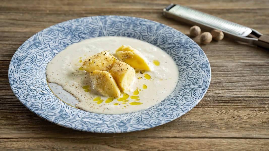 Gnocchi mit Sahnesoße | NDR.de - Ratgeber - Kochen - Rezepte