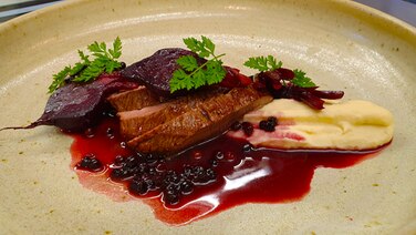 Rezept Hirschkalb Mit Roter Bete Und Selleriepuree Ndr De Ratgeber Kochen