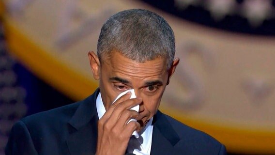 Barack Obama weint. © NDR 