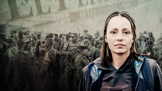 Die Niederländerin Tanja Nijmeijer. Im Hintergrund sind Kämpfer der FARC-Guerilla zu sehen. © Dreamer Joint Venture Picture / Mindjazz Picture 