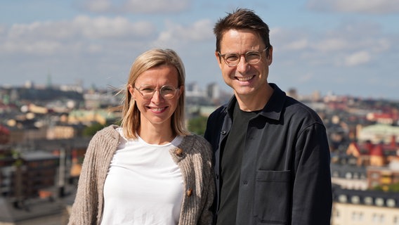 Die Auslandskorrespondenten Sofie Donges und Christian Blenker in Stockholm © ARD Foto: Sebastian Weiß