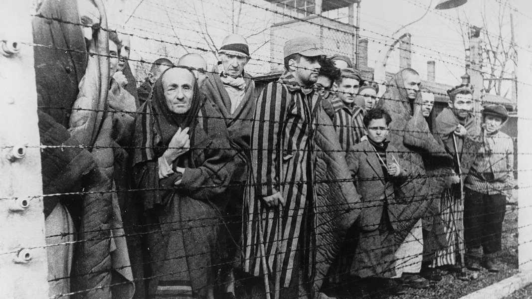 Ausgeblendet: Der Holocaust In Alliierten Medien | NDR.de - Fernsehen ...