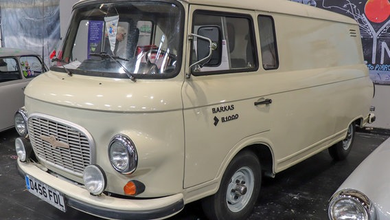 Ein Barkas B 1000 (Kastenwagen) aus DDR-Zeiten © Vauxford, CC BY-SA 4.0 <https://creativecommons.org/licenses/by-sa/4.0>, via Wikimedia Commons 