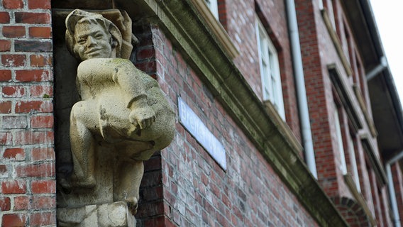 Das Hummel-Denkmal in der Hamburger Neustadt © NDR Foto: Hanna Grimm