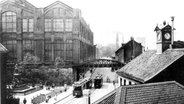 Blick auf die XIII. Mechanische Werkstatt am Eingang zur Gussstahlfabrik Fried. Krupp in Essen um 1914. © picture-alliance / dpa | Fotoreport Historisches Archiv Krupp 