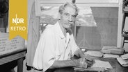 Dr. Albert Schweitzer 1959 an seinem Schreibtisch in dem Krankenhaus, das er 1913 gründete © IMAGO / NTB 