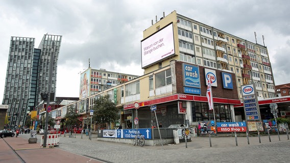 "Esso-Häuser" auf der Hamburger Reeperbahn (19.09.2013) © picture alliance / dpa Foto: Bodo Marks