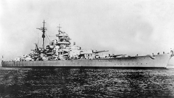 Schlachtschiff Bismarck Vom Stapellauf Zum Untergang Ndr De Geschichte Chronologie