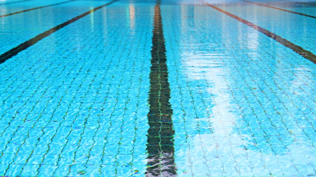 Rostocker Neptunschwimmhalle öffnet mit Einschränkungen wieder