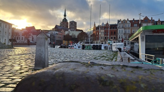 Sonntagnachmittag in der Hansestadt Stralsund © NDR Foto: Jeannette Röbke aus Hanshagen