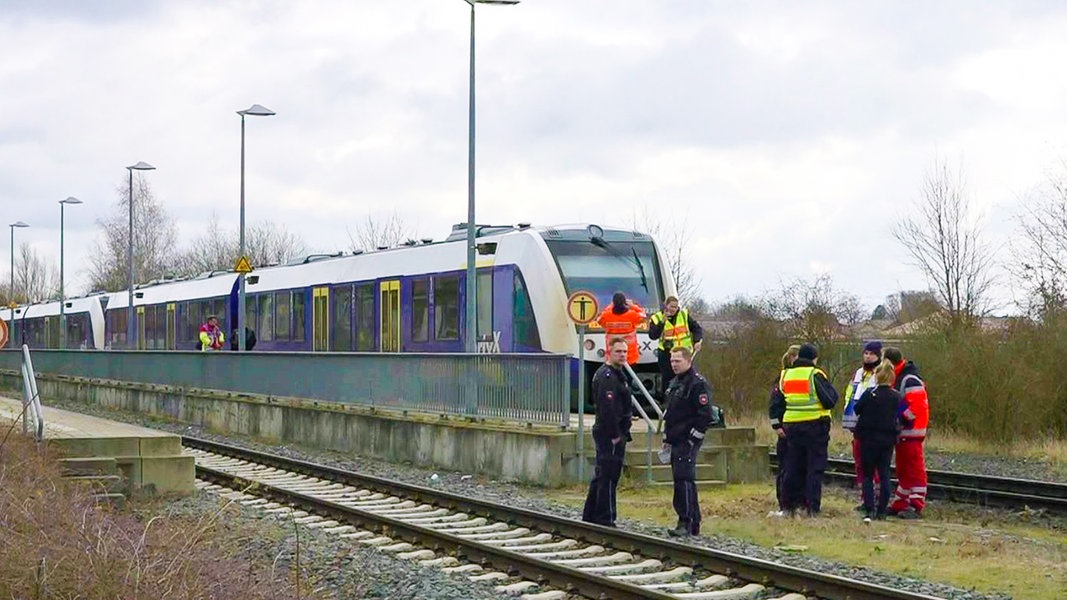 Landkreis Wolfenbüttel Mann stirbt bei Zugunfall NDR.de