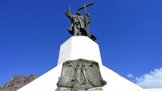 Statue Christus Erlöser der Anden in Paso de la Cumbre, bei Uspallata, © picture alliance / imageBROKER Foto: Peter Giovannini