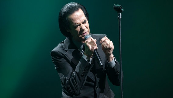 Nick Cave bei einem Auftritt in London 2024 © picture alliance / Photoshot 