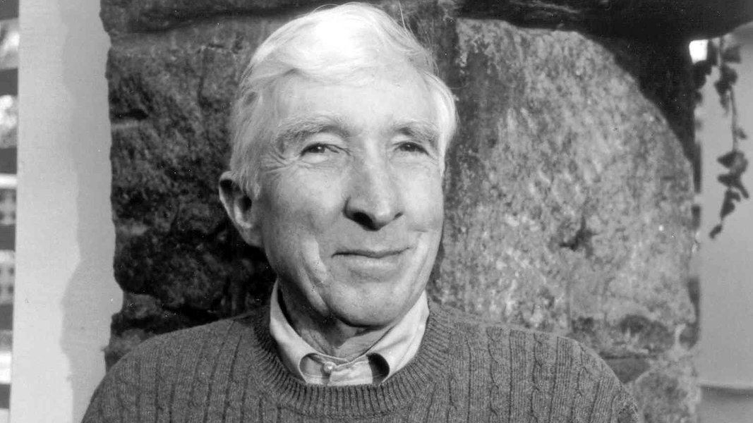 John updike. Джон Апдайк. Джон Апдайк фото. Джон Апдайк в молодости. Апдайк Джон "деревни".