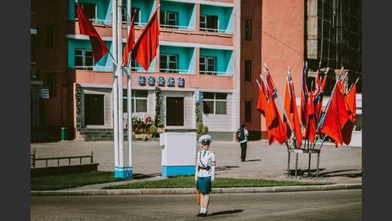 Abbildung aus "Warten auf den Regenbogen. Zehn Jahre Nordkorea" © Xiomara Bender Foto: Xiomara Bender