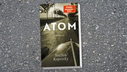 Cover: Steffen Kopetzky, "Atom“ © Rowohlt 