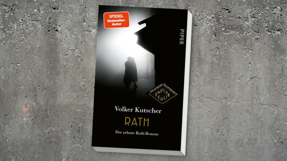 Buchcover: Volker Kutscher, "Rath" © Piper, Hintergrund: NDR-Grafik, Firefly 