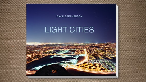 Cover: Light Cities von David Stephenson © Hatje Cantz 