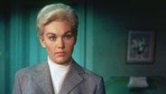 Schauspielerin Kim Novak in einer Szene des Hitchcock-Thrillers "Vertigo" aus dem Jahr 1959 © picture alliance/AP Photo | Uncredited 