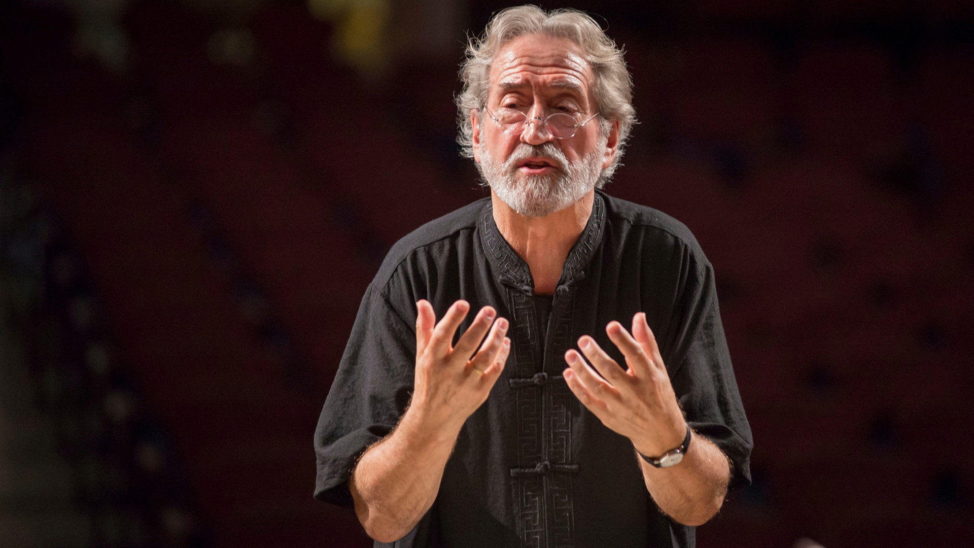 „Krieg und Frieden“ in der Elphi: Ergreifender Abend mit Jordi Savall