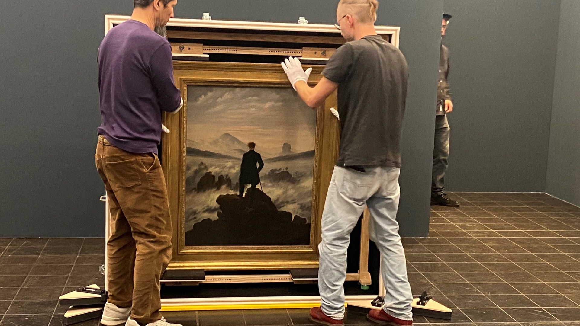 Letzte Handgriffe für Caspar-David-Friedrich-Ausstellung in Hamburg