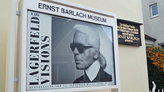 Karl Lagerfeld Ausstellung In Wedel Ndr De Kultur Kunst