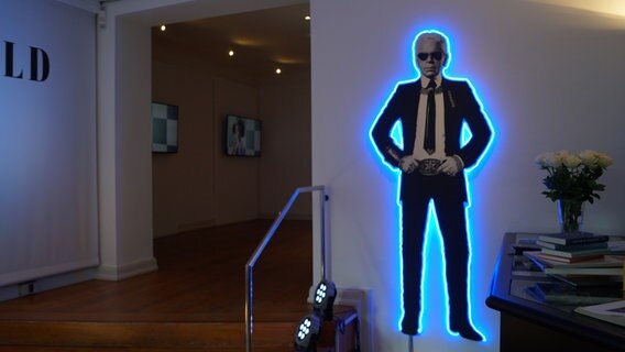 Karl Lagerfeld Ausstellung In Wedel Ndr De Kultur Kunst