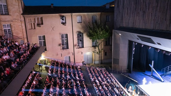 Das Théâtre de l'Archevêché in der Stadt Aix-en-Provence in Südfrankreich. © Festival d'Aix-en-Provence / Vincent Beaume 