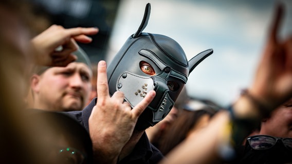 Fans auf dem M'era Luna Festival © NDR.de/Benjamin Hüllenkremer Foto: Benjamin Hüllenkremer