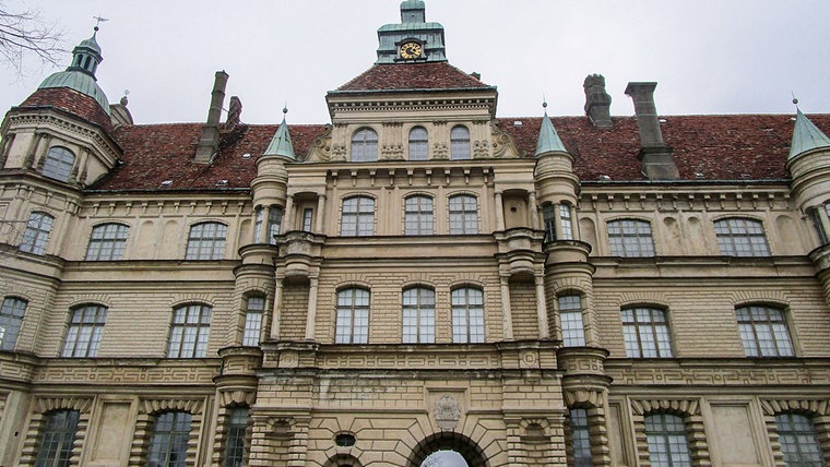 Das Güstrower Schloss vor der Sanierung 2021 © NDR Foto: Axel Seitz