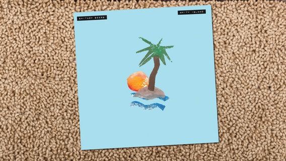 CD Cover: Shitney Beers "Amity Island" © Grand Hotel Von Cleef 