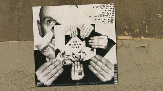 CD Cover:Franz Ferdinand  "The Human Fear" © Domino/GoodToGo 