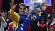 Maduro spricht zu seinen Anhängern © picture alliance/dpa/AP | Fernando Vergara Foto: Fernando Vergara