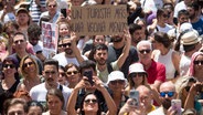 Spanien Demonstration gegen Massentourismus und Mietpreise in Malaga © Jesus Merida/dpa-Bildfunk Foto: Jesus Merida