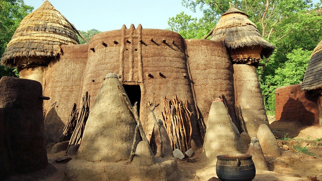 Koutammakou, Togo - Land der Batammariba | NDR.de - Fernsehen ...