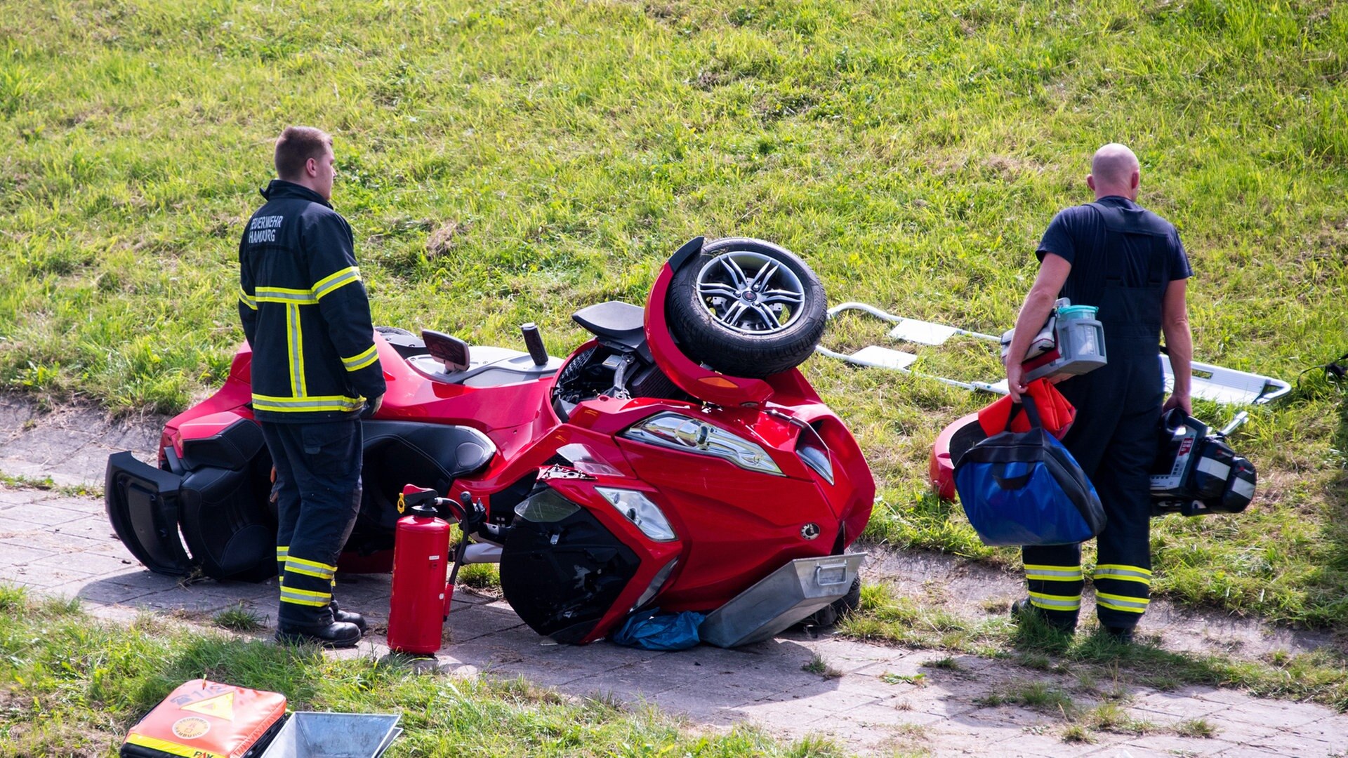 Altengamme: Trike erfasst Vater und Sohn – Elfjähriger tot