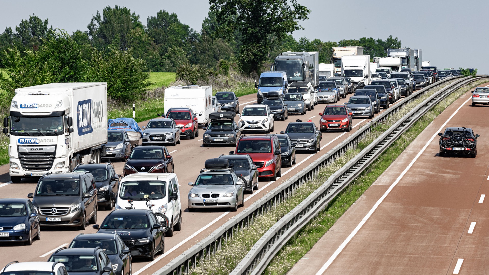 A1 in Hamburg nach Bauarbeiten wieder freigegeben