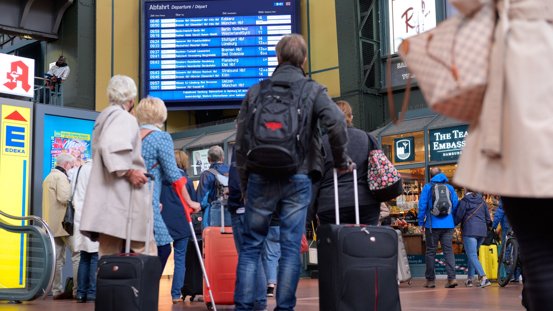 Bahn: Auslastungsanzeigen auch für Hamburg