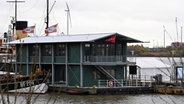 Das Besucherzentrum am Museumshafen Oevelgönne in Hamburg. © picture allaince / dpa Foto: Niklas Graeber