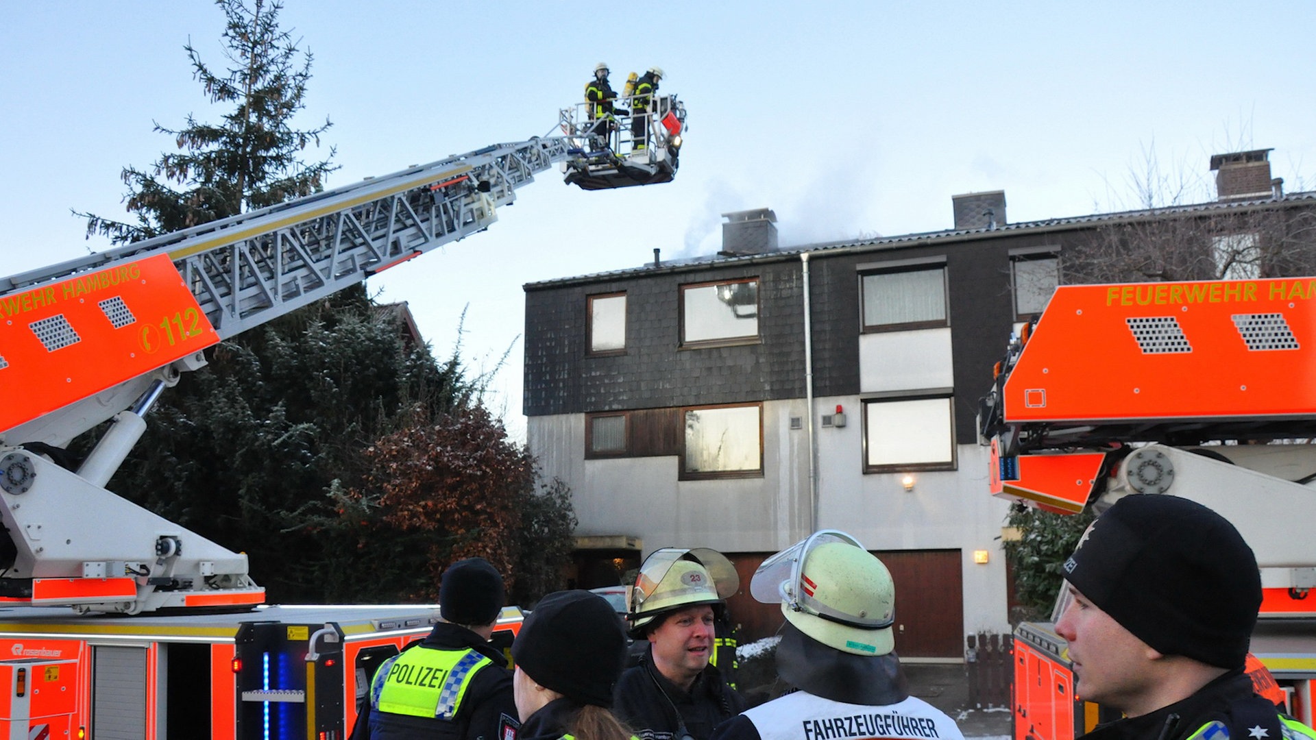 Brand in Niendorf: 83-Jährige kommt ums Leben