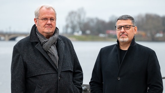 Norbert Weber (l.) und Dejan Lazic: Das Bündnis Sahra Wagenknecht (BSW) will die beiden Kritiker aus der Partei ausschließen. © picture alliance 7 dpa Foto: Jonas Walzberg